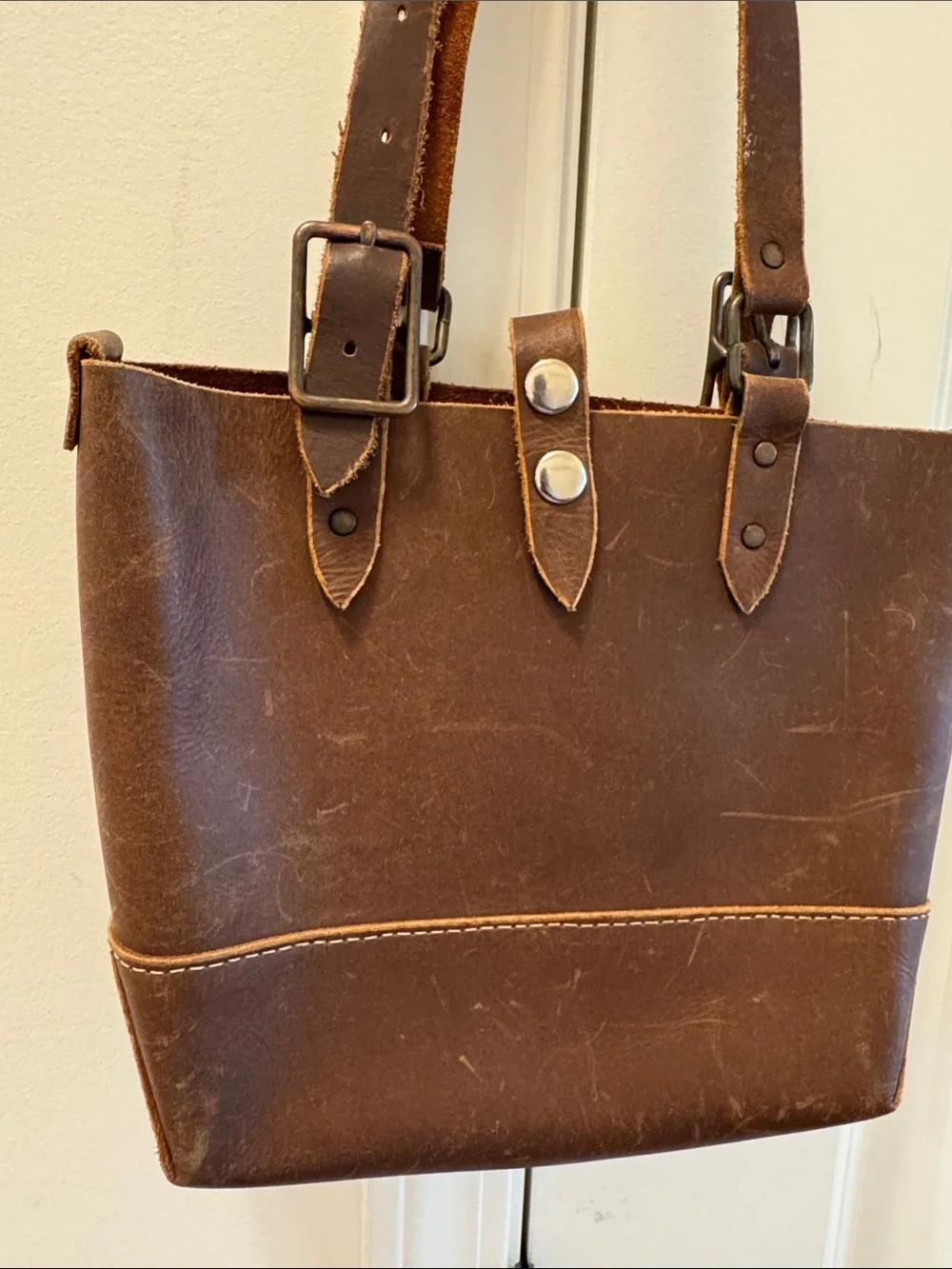 Vintage Distressed Leather bag